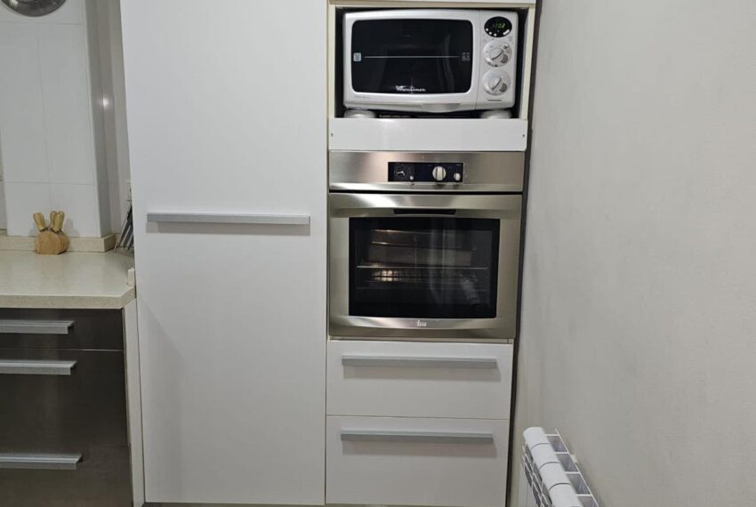 PV592 (8)