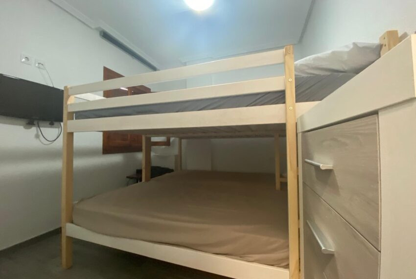 PV625 (30)